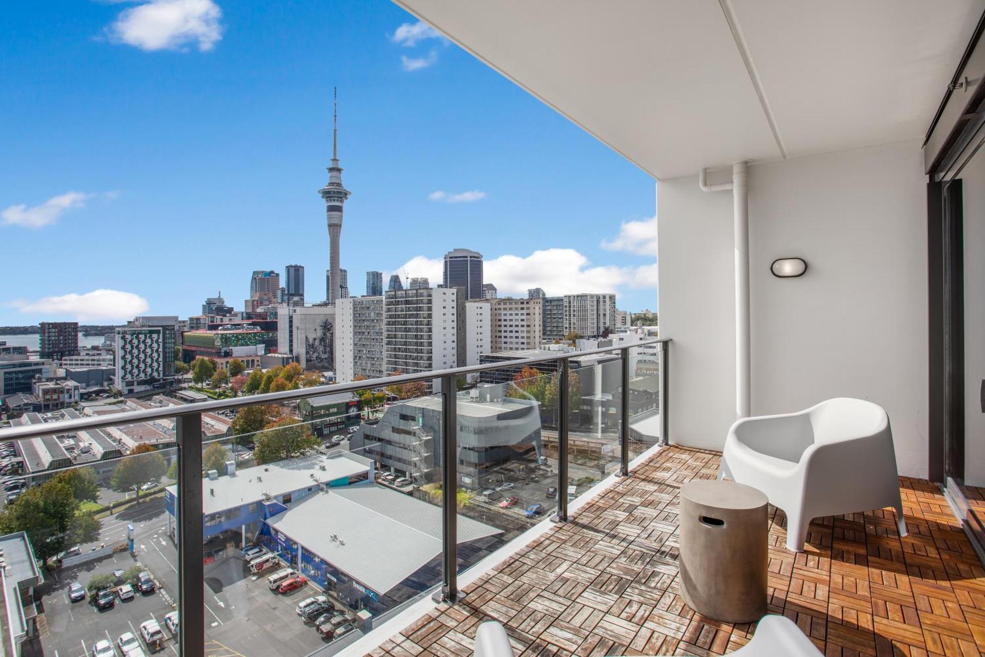 Skyline Serenade Apt With Skycity View And Parking Auckland Exterior foto
